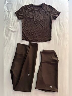 Alo Yoga Espresso Brown Workout Set Airlift Leggings and Shorts XS